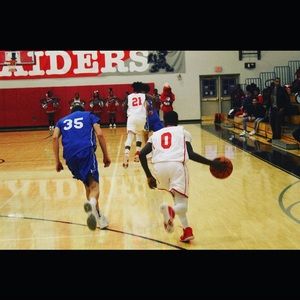 Meet your Posher, Deandre